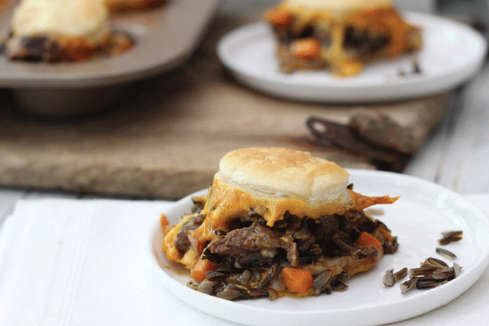 Wild Rice Steak & Cheddar Pies